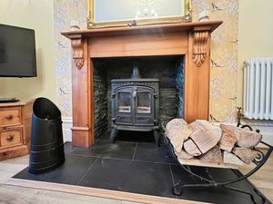 Fireplace in lounge- click for photo gallery